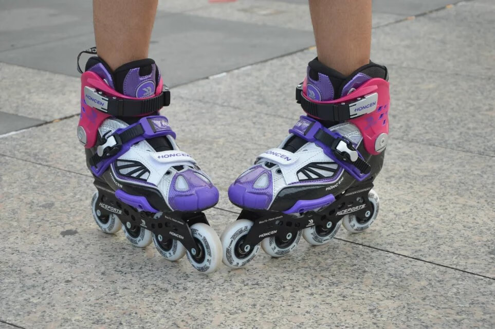 seba米高hv轮滑鞋 蝰蛇hv轮滑鞋疯子家族刹车鞋hv轮滑鞋紫薇高端刹车
