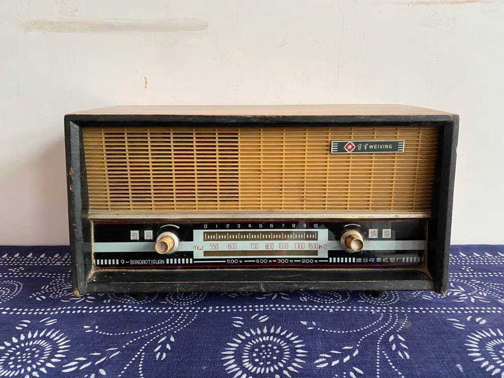 2022新款老电子管收音机老式收音机老物件怀旧70年代收音机录音机橱窗