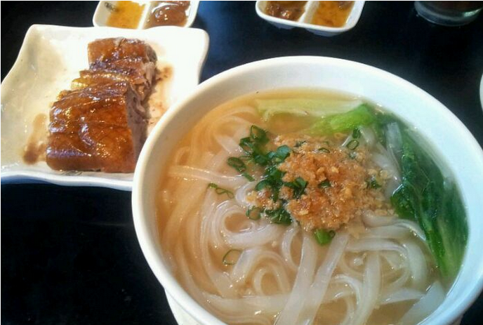 正宗广东河粉牛河粉湿河粉新鲜河粉鲜切粉5斤餐饮装 鲜切粉河粉5斤