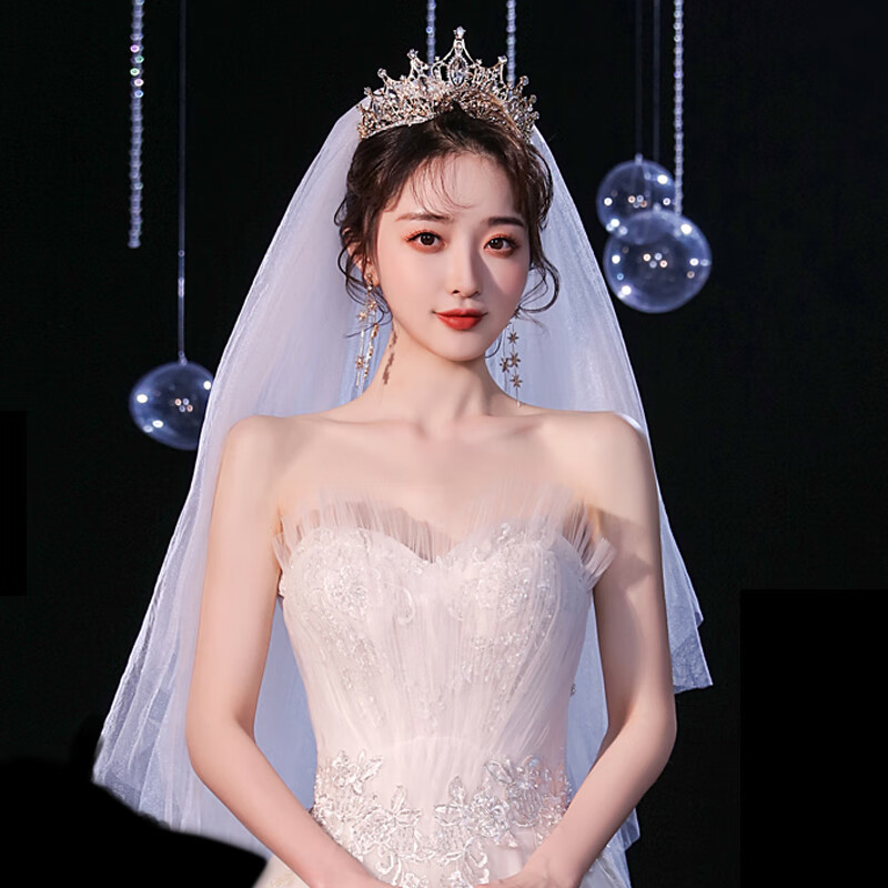 头纱新娘主婚纱新娘皇冠头纱主婚纱头饰超仙森系结婚网红拍照道具复古