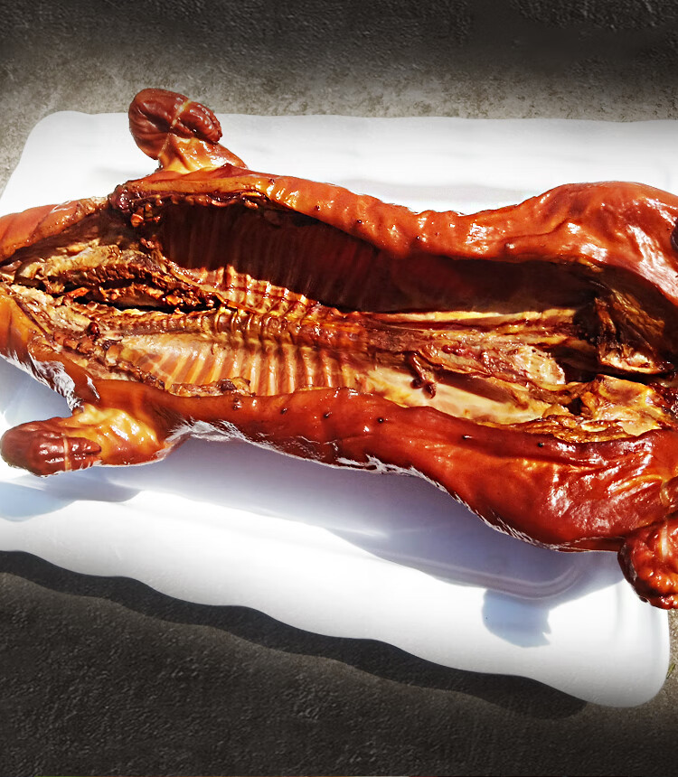 脆皮整只 荣昌特产 美食熟食烤猪肉 全猪开业典礼盒装 烤乳猪 整只