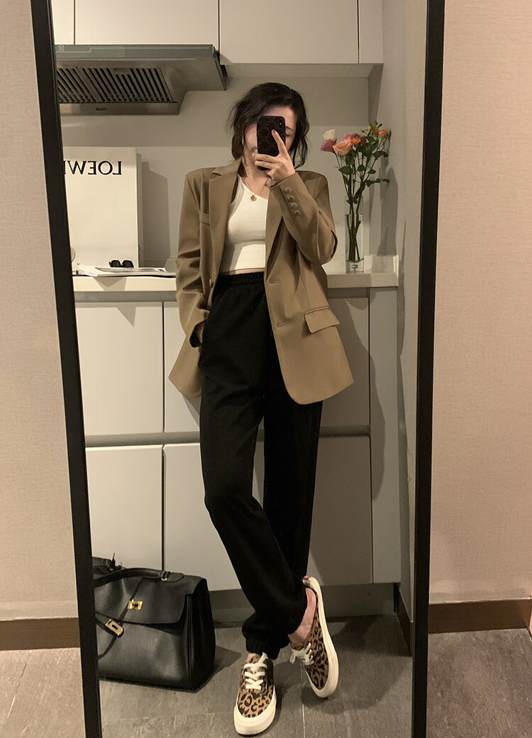 小西装女2021春季新款韩版百搭显瘦棕色西装外套休闲宽松英伦风西服