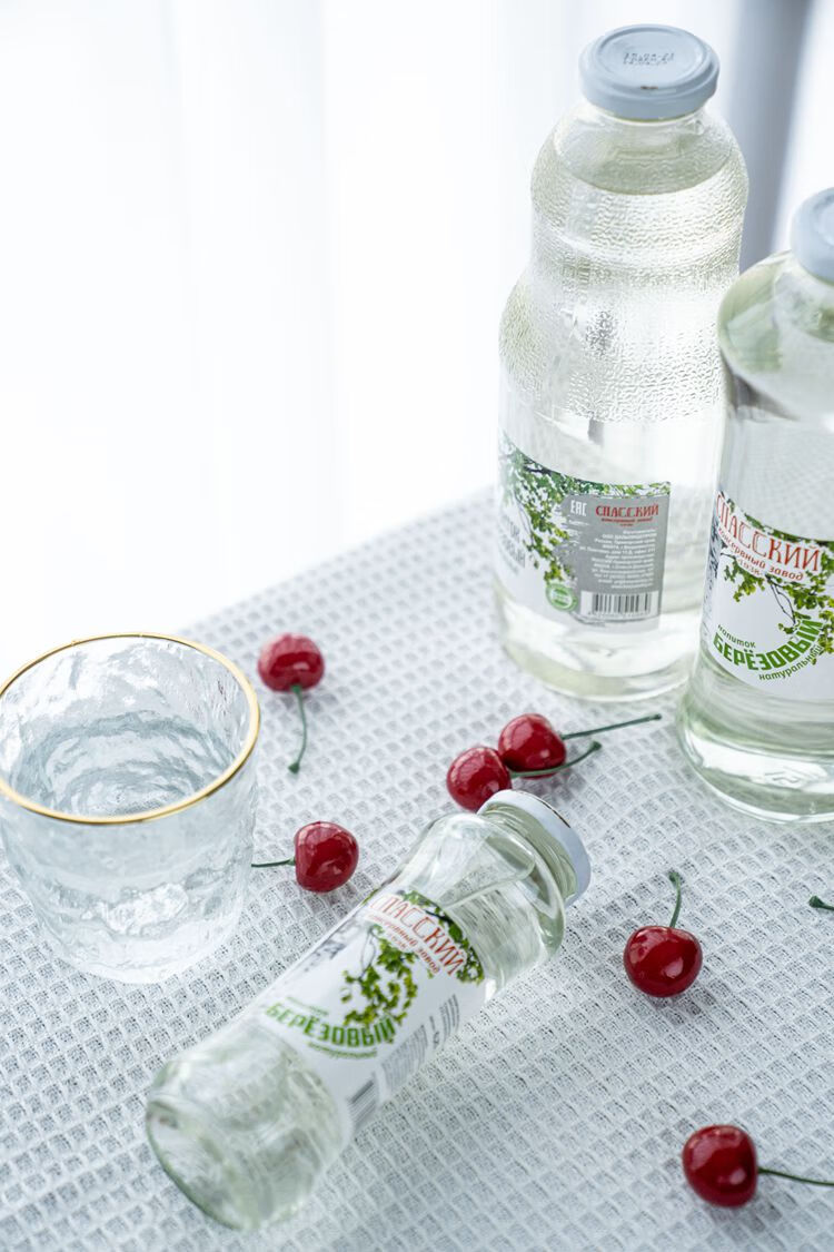 罗斯纯白桦树汁 1l 原装进口纯白桦树汁营养d脂肪轻断食健康果蔬汁