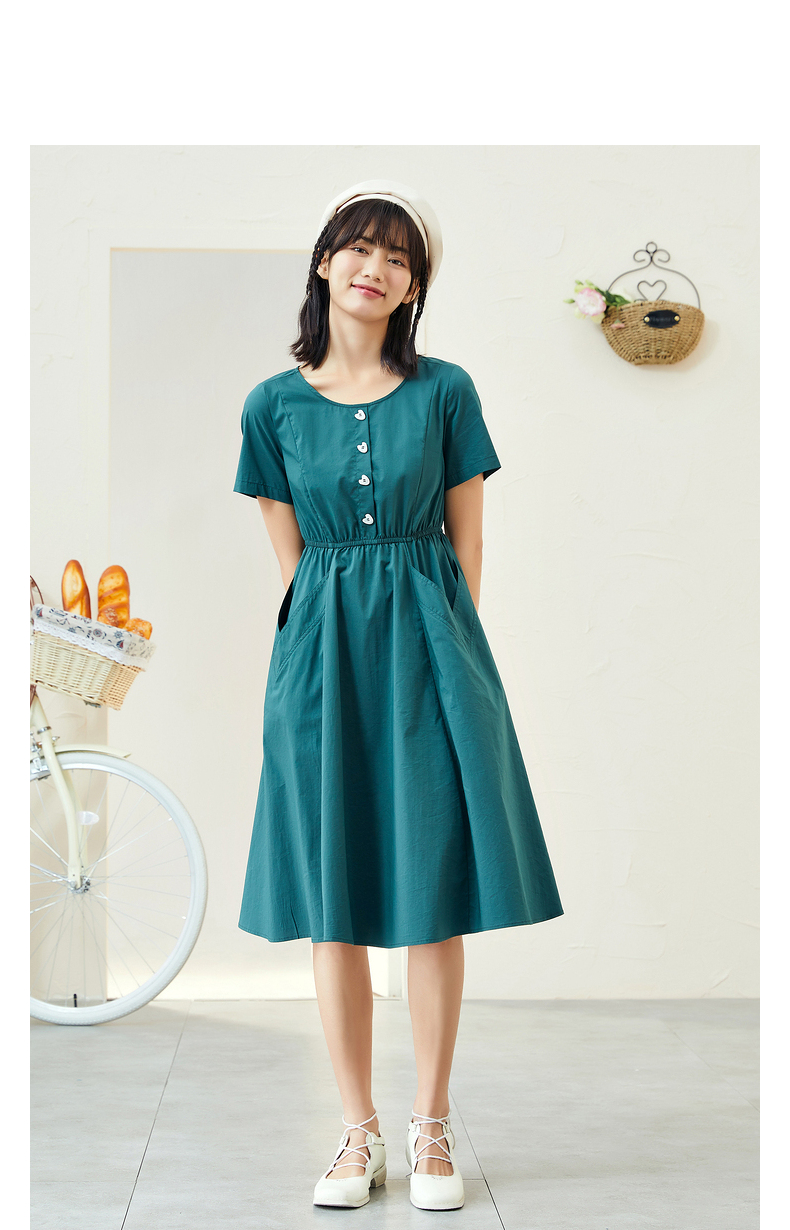 魔法奇遇记 紫涵2021年夏装新款女圆领短袖连衣裙收腰显瘦裙子潮 魔法