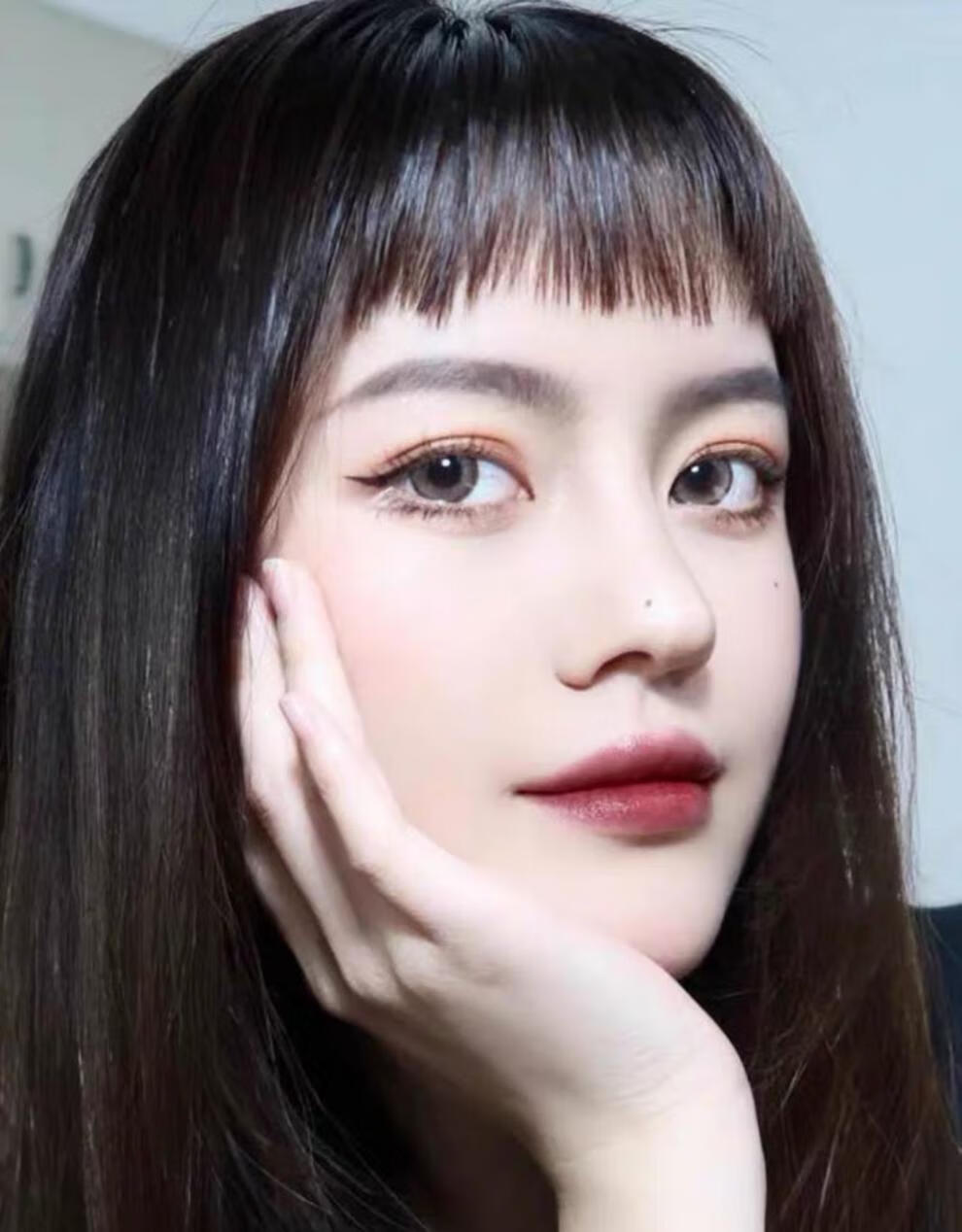 眉上刘海假发 二次元齐刘海假发女网红自然狗啃假刘海片隐形无痕眉上