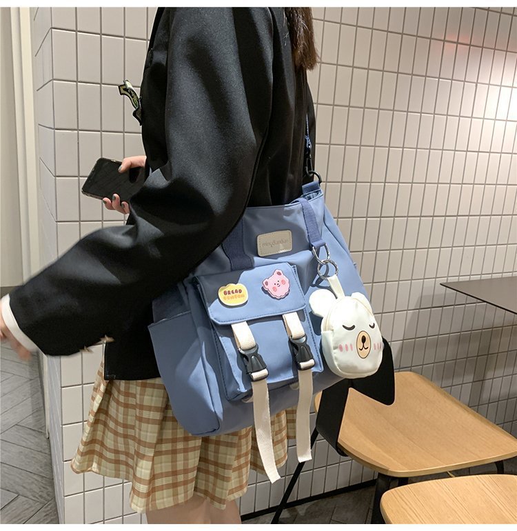 韩版学院风可爱萌卡通小熊软妹学生单肩包日系古着感小清新斜挎包
