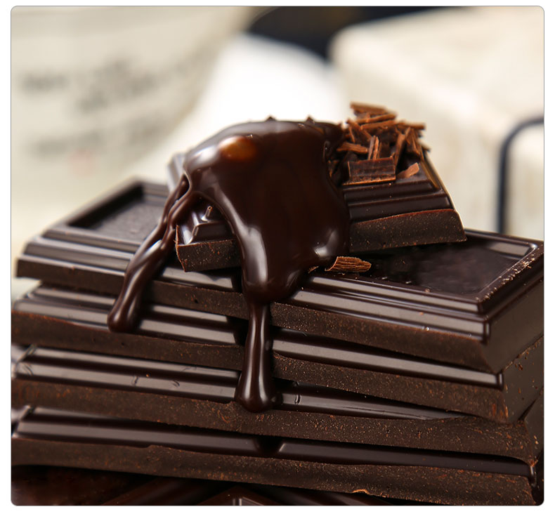 赞誉牌0蔗糖俄罗斯纯黑巧克力纯可可脂苦黑健身进口零食品140g1盒100