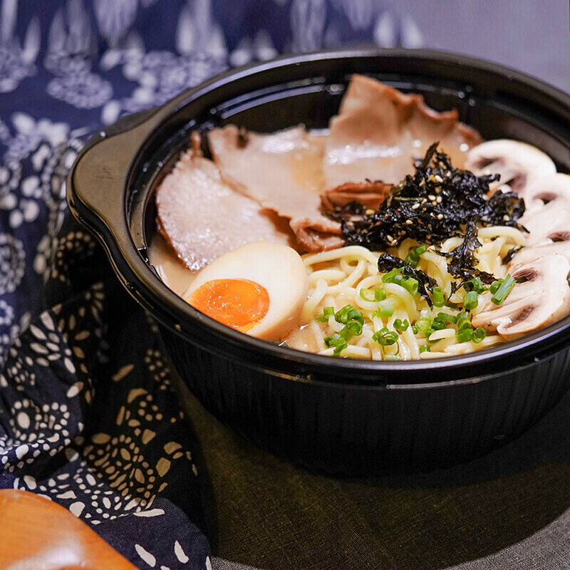 自热拉面日式豚骨拉面便携自热面条一大口拉面方便面夜宵 酱油豚骨