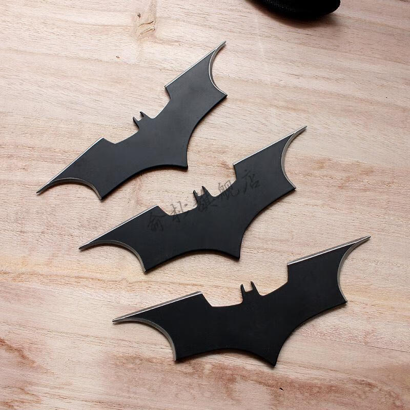 蝙蝠侠回旋镖飞镖【多款选择】蝙蝠镖武金属器周边飞标户外金属蝙蝠侠