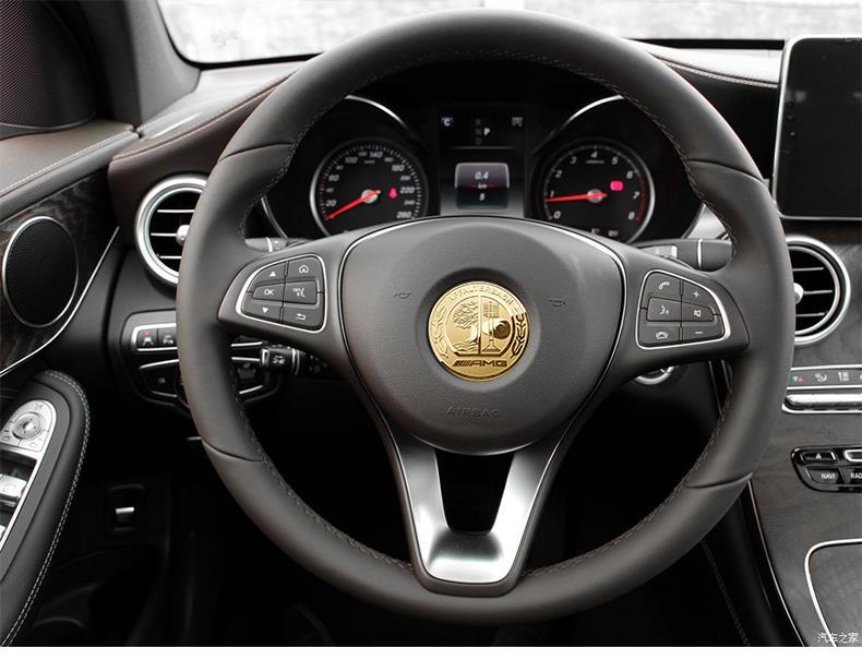 适用于奔驰方向盘标三叉车标w204新c级b级e级s级gla级amg车标志黏贴