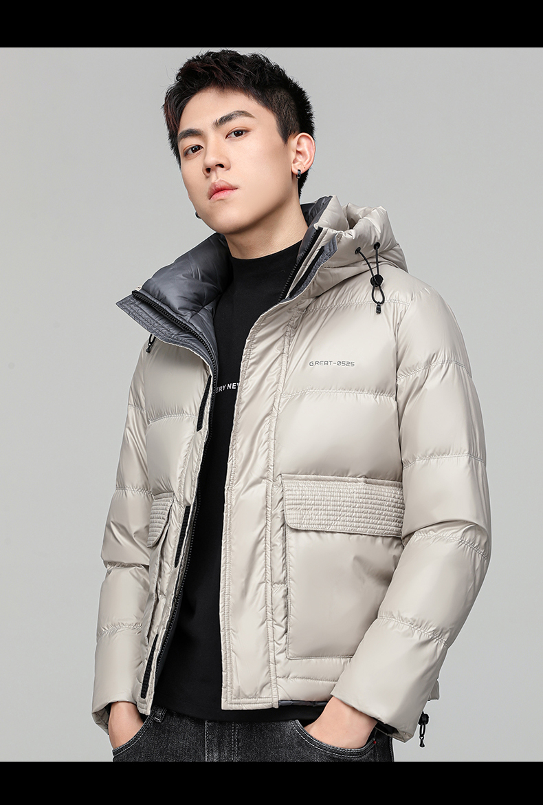 2021年蒙口新款大冬季潮牌鹅冬天男士短款保暖衣服外套羽绒服男连帽潮