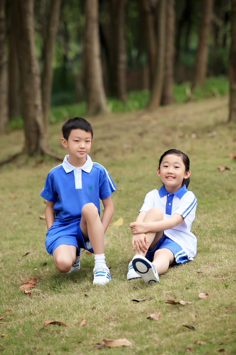 深圳学生上学装备深圳莎臣豹校服小学生夏季运男运动服上衣135cm