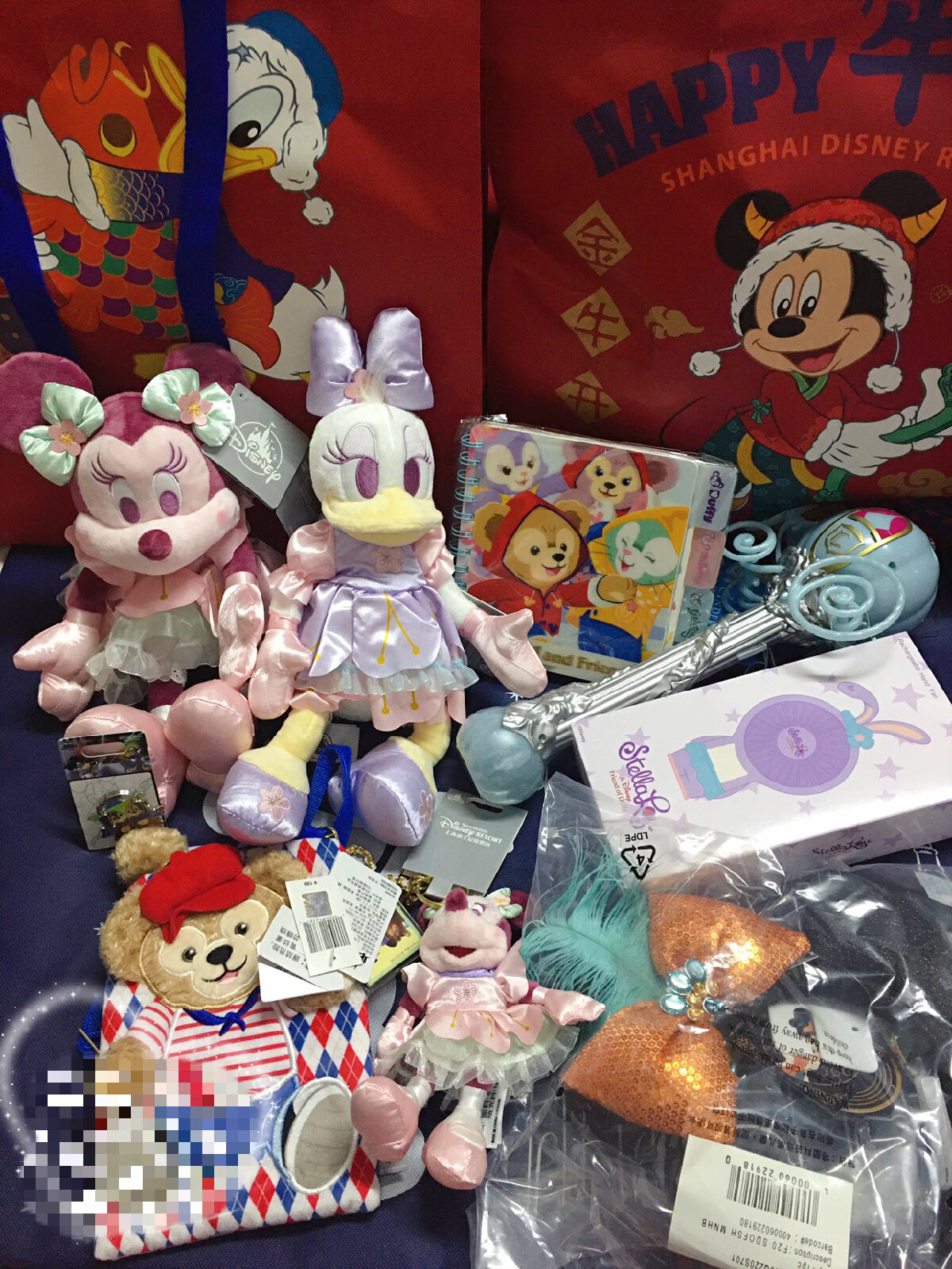 迪士尼新春福袋 上海迪士尼乐园2021牛年新年新春福袋锦鲤盲袋礼物