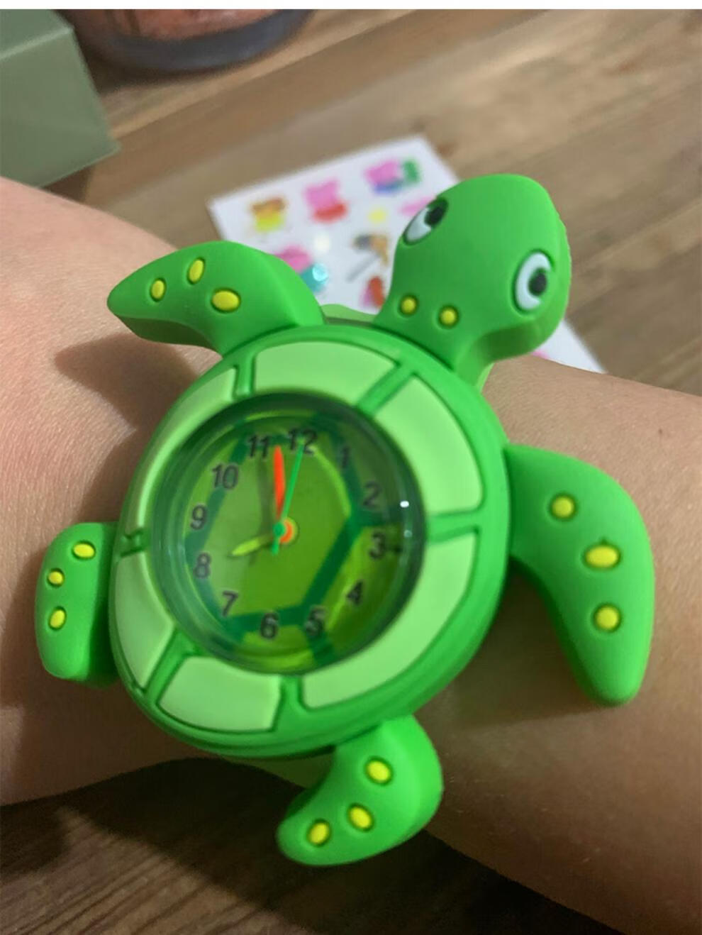 新品抖音同款绿水龟儿童手表男生女孩沙雕乌龟鲨鱼玩具啪啪圈生日万圣