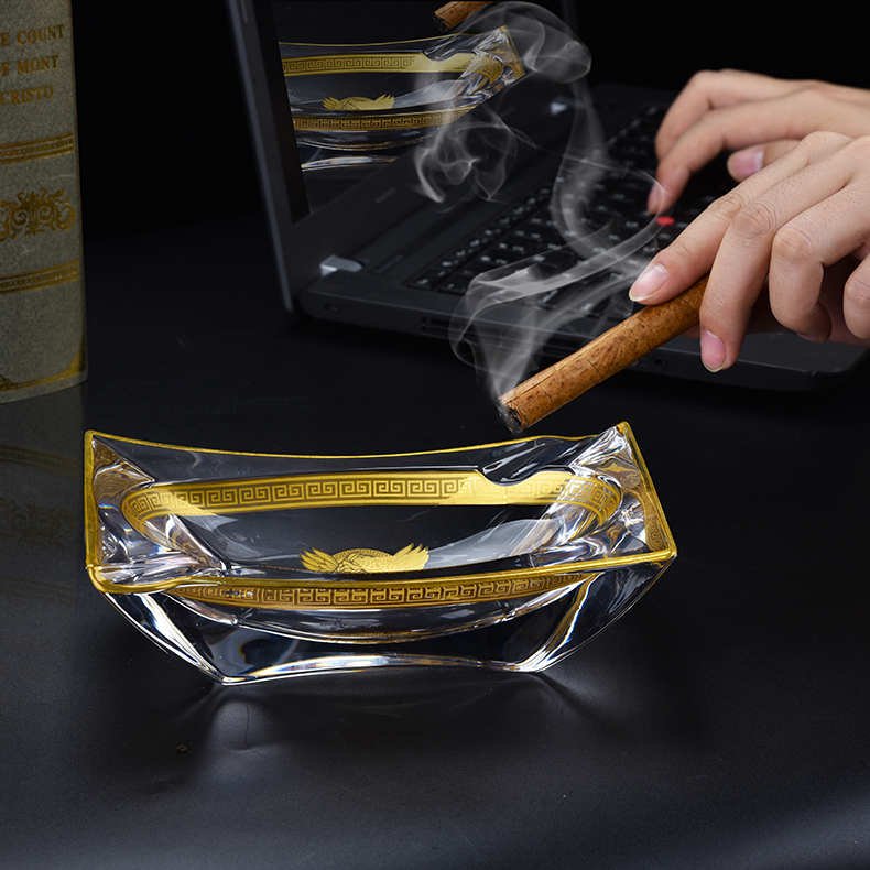 加厚水晶玻璃描金烟缸三角形四方长方形雪茄烟灰缸个性办公室客厅摆件