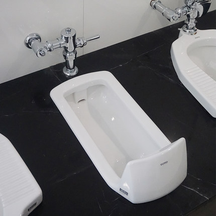toto蹲便器cw7rbcw8rbcw9rb公共卫浴大便器蹲厕蹲坑莫兰莎cw7rbtcp