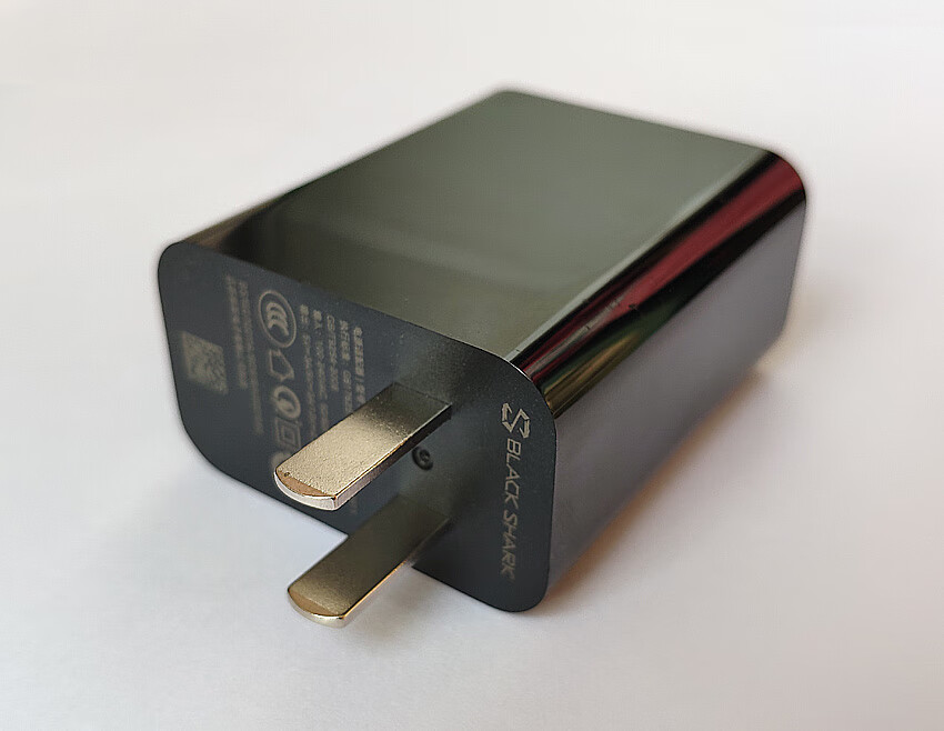 黑鲨1/2代2pro游戏手机充电器27w快充闪充type-c数据线原装 黑鲨3/3