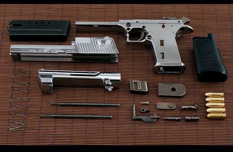 05金属仿真合金枪模可抛壳可拆卸儿童玩具枪不可发射 枪色 合金箱 10