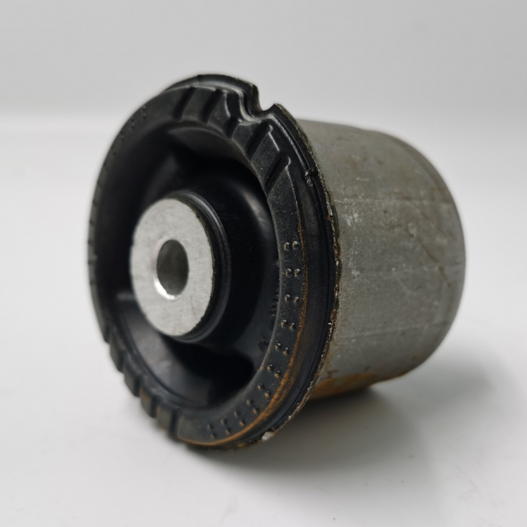 植朗 适用于现代雅绅特瑞纳朗动k2起亚锐欧缓冲胶铁衬胶套大后桥减震