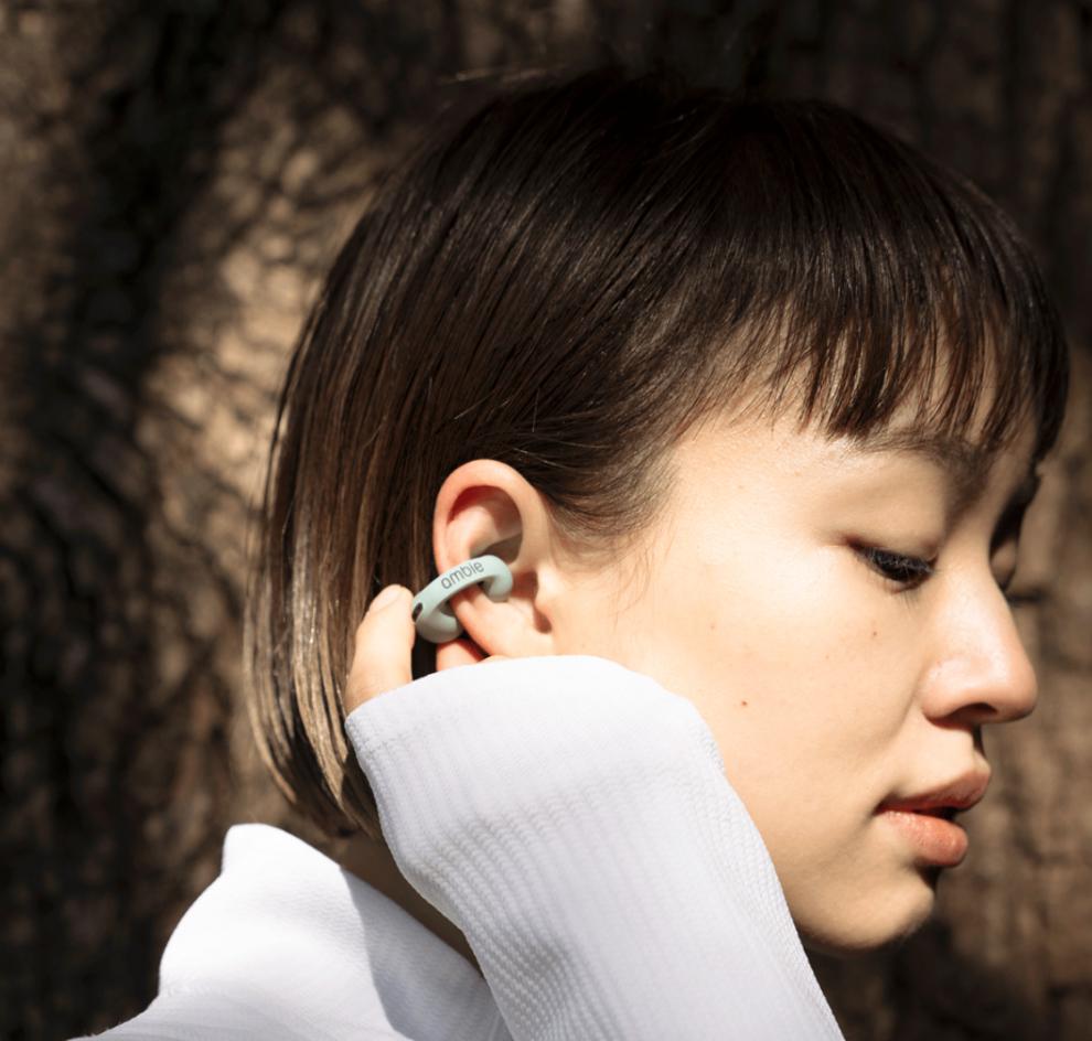 索尼(sony)莔莔小盆友日本代购 ambie 挂耳式耳环式 非入耳式 无线蓝