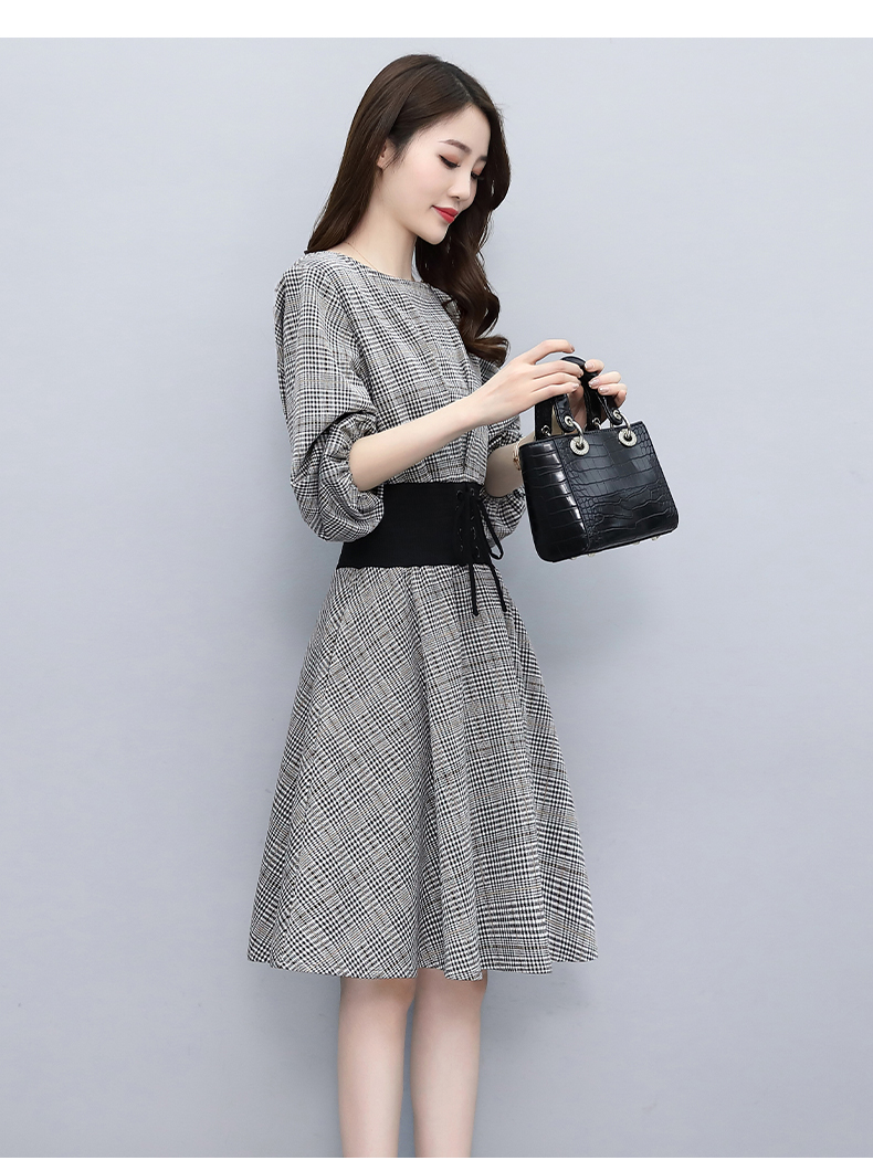 凯若琳连衣裙2021春装新款春季女装春秋时尚气质韩版遮肚子显瘦女士
