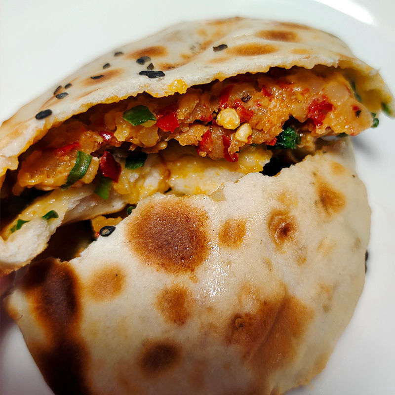 衢州常山烤饼梅干菜肉饼豆腐萝卜丝山药灌汤手工烧饼炭烧薄小微辣鲜肉