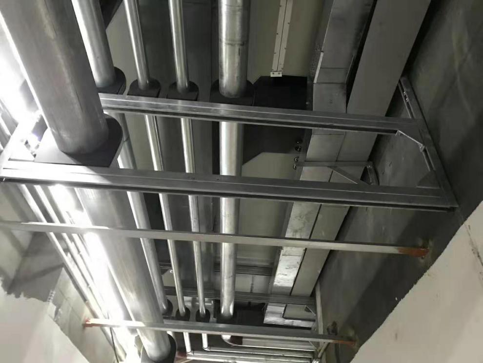 中央管道木托抱箍木哈夫防腐减震保温pe橡塑管托聚氨酯管托 dn50管径