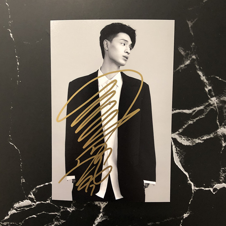 秦霄贤签名照亲笔保真德云社笑社写真周边媒体福利粉丝礼物定妆照家用