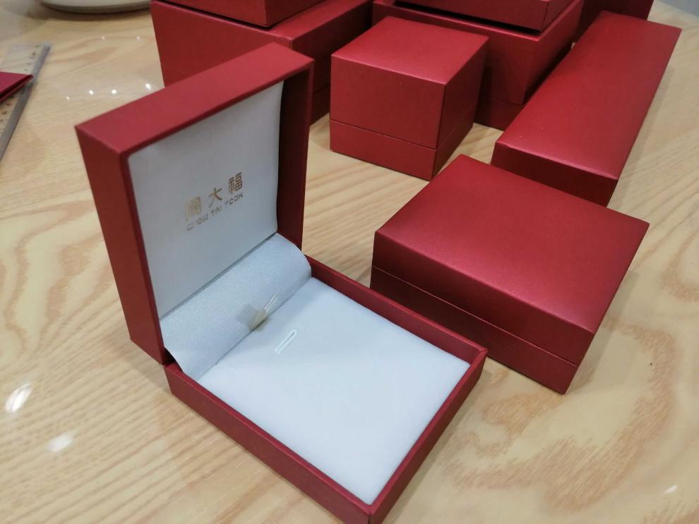 好品优选周大福首饰盒包装盒戒指盒吊坠盒手镯盒手链盒直播用首饰盒