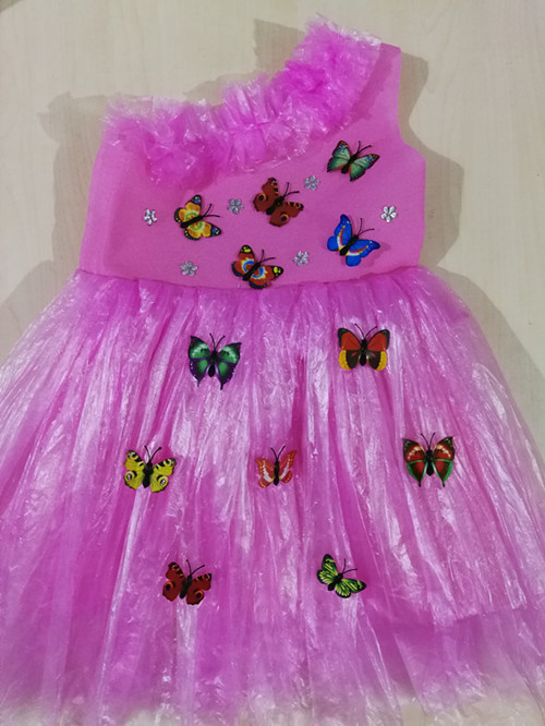 儿童环保演出服装无纺布塑料袋手工制作衣服时装走秀亲子装公主裙 白