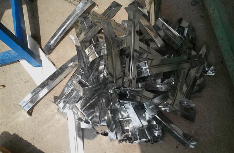 加厚白铁皮炉子烟囱炉子烟筒取暖炉子排烟管铁皮烟管烟囱防雨帽 直径