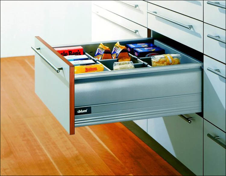进口百隆blum骑马抽内抽阻尼抽blum全拉导轨百隆抽屉轨道抽中抽270mm