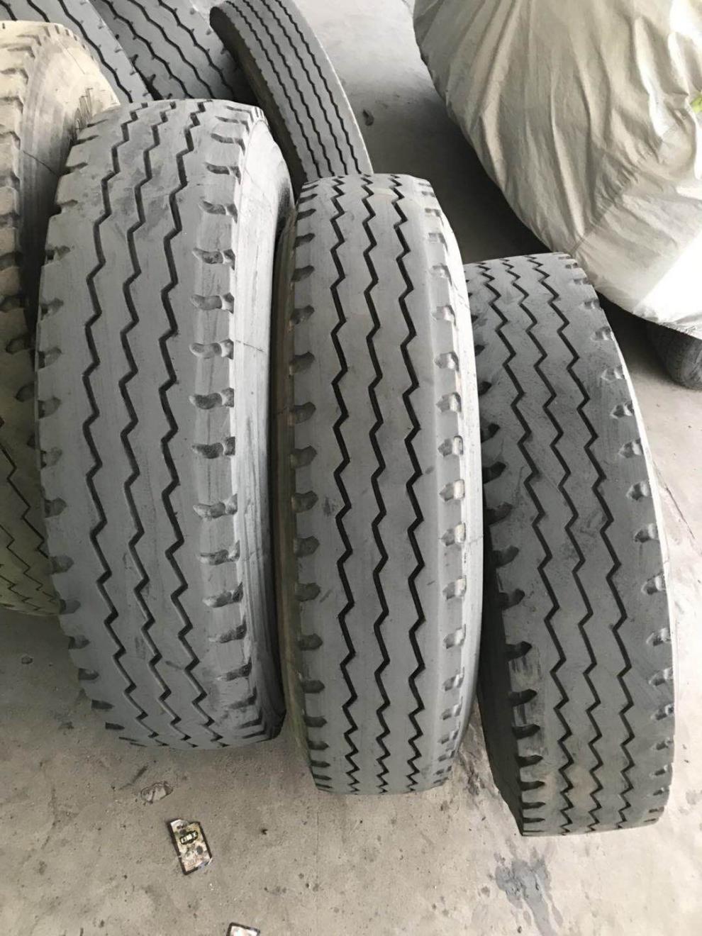 二手正新700750825r16货车全钢丝载重轮胎82590010001100r20其他