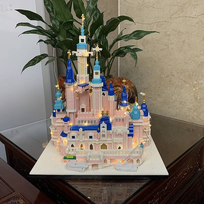 兼容乐高城堡 成年高难度迪士尼城堡微小颗粒积木女孩系列大型建筑