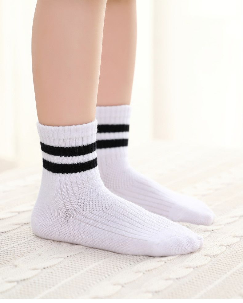 学生白袜初中生袜子薄棉袜春秋薄款袜子中筒袜白色学生运动袜子运动两