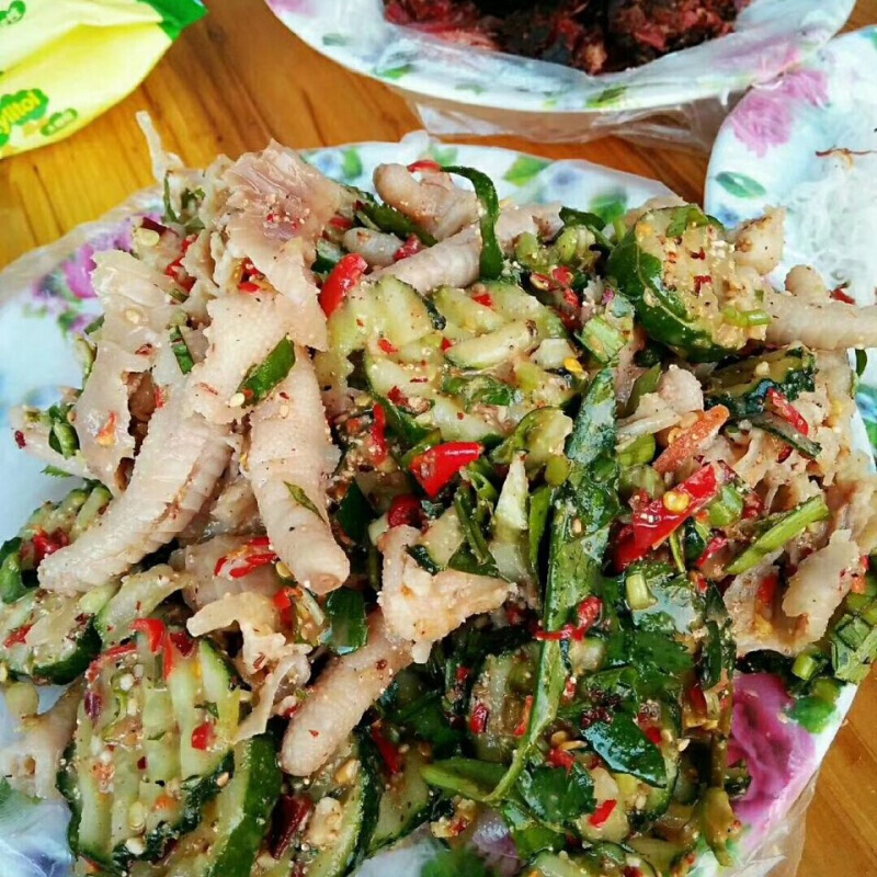 云南特产新鲜现做舂鸡脚云南特产小吃500g空运顺丰如图