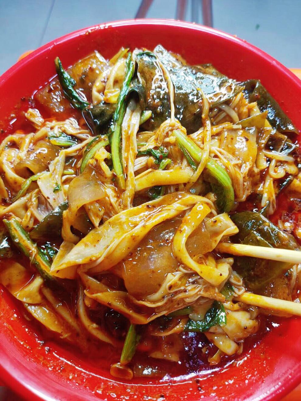 东北正宗麻辣烫花生酱芝麻酱浓汤真空塑封牛筋面细条冷面玉米面 麻辣