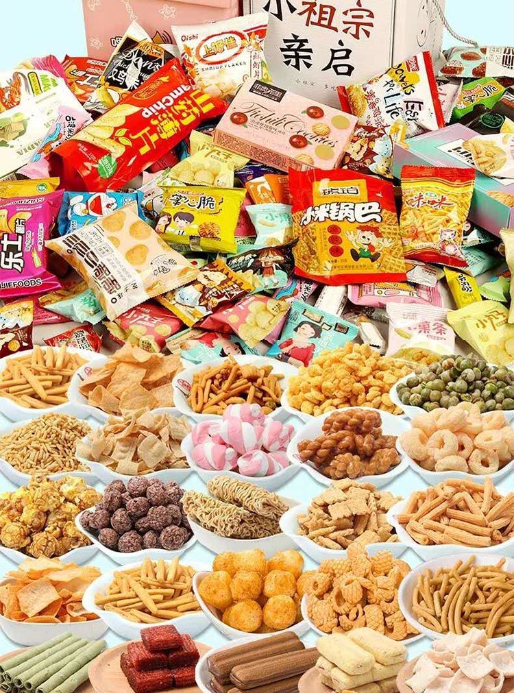 网红零食组合一整箱休闲零食批发多啦a梦礼盒礼盒188包曲奇饮料水杯
