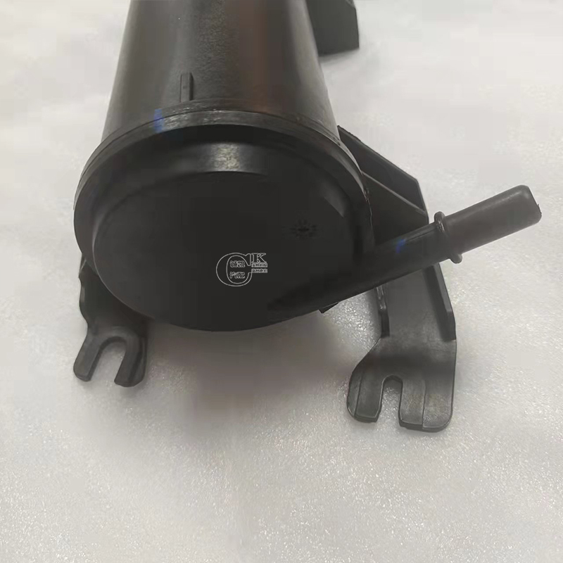 适用于新蒙迪欧福睿斯福克斯锐界翼虎碳罐活性干燥油箱碳罐原厂1318款