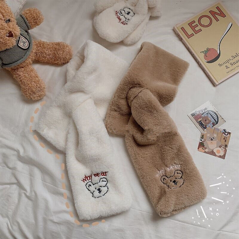 光格自制ins风刺绣小熊柔软毛绒围巾秋冬少女心百搭加厚可爱卡通围脖