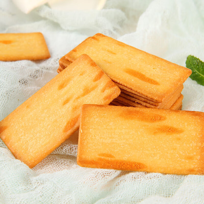 纳滋宝岩烧芝士脆 218g*1盒 网红日式酥脆韧性饼干独立包装办公室早餐