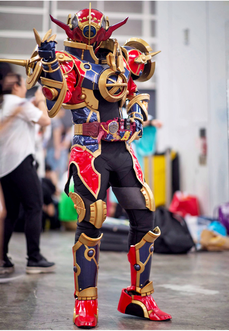 假面骑士皮套cos服真人可穿戴衣服w兔子坦克创骑头盔摆件盔甲模型漫展