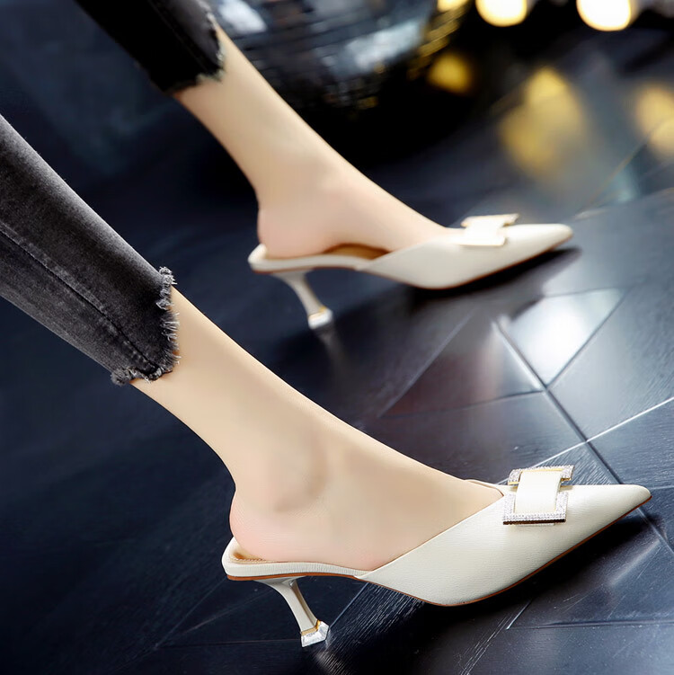 拖鞋夏天皮鞋无后跟女士尖头凉拖懒人外穿细跟半拖凉鞋真皮包头高跟鞋