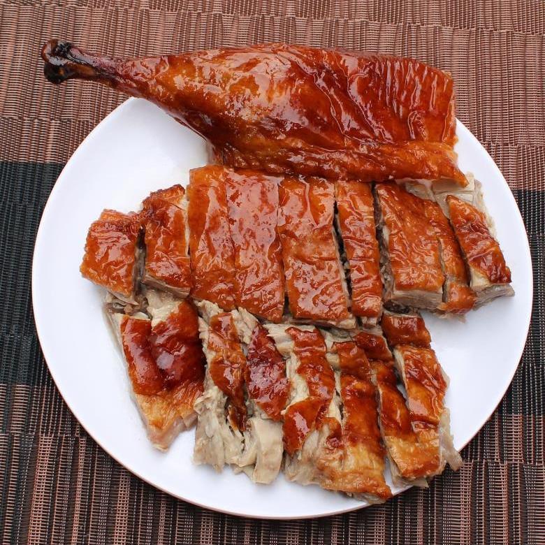 广东烤鸭烧鸭整只全鸭脆皮深井荔枝柴广式烧鸭烧鹅整只3斤半熟食 脆皮