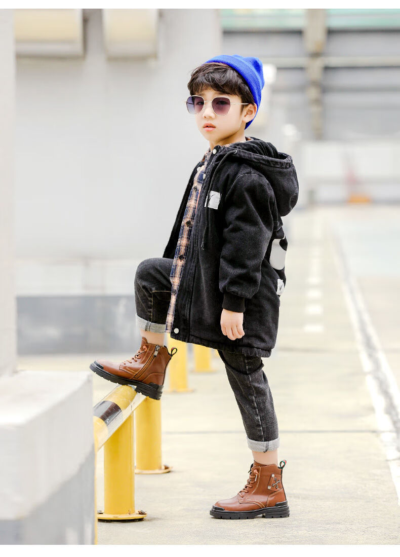 新年装男童马丁靴2021年秋冬季新款加绒雪地棉靴儿童