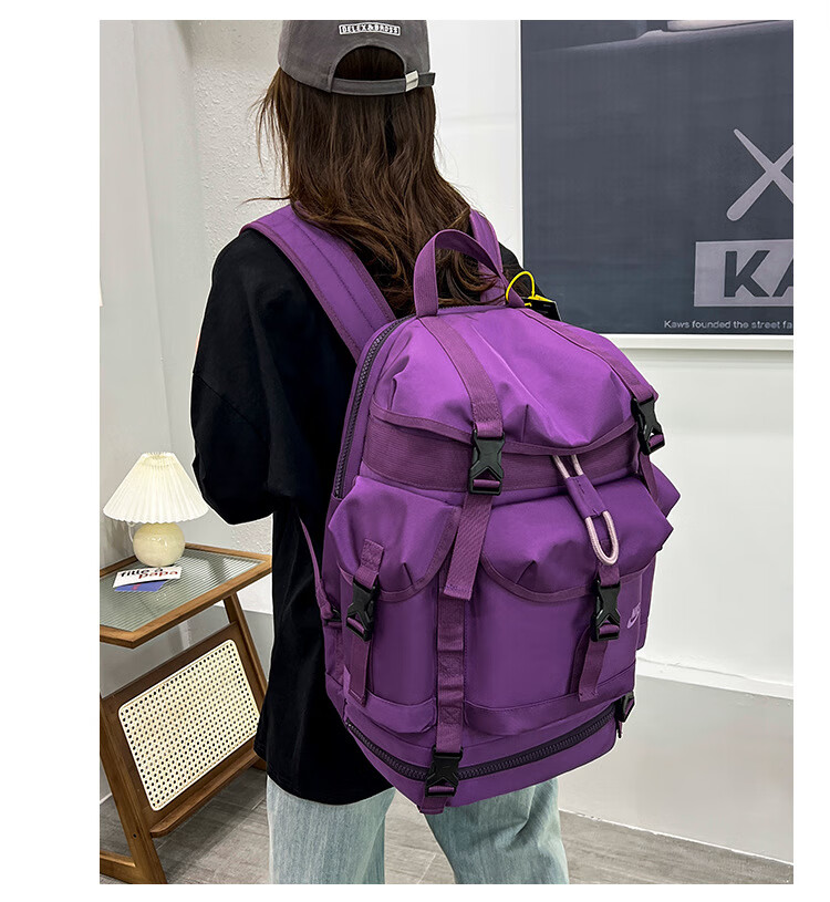 巴斯光年背包 巴斯光年限定篮球包大容量旅行户外运动包男女学生书包
