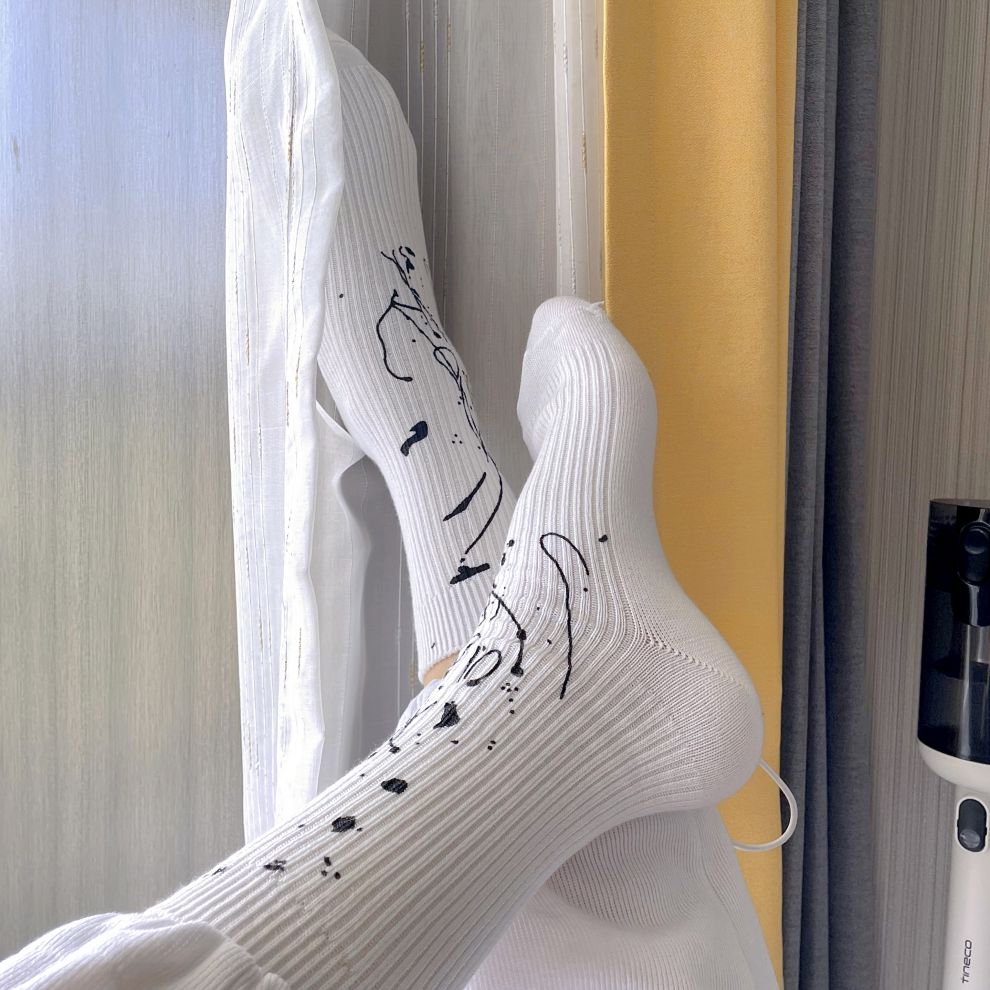 白袜子女中筒袜潮春夏季薄款潮泼墨涂鸦嘻哈情侣款长袜1pm4款各一双