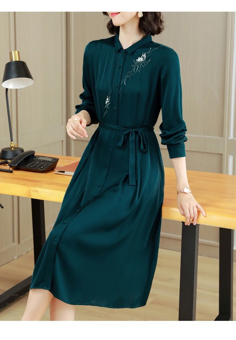 【捡漏特价】轻奢高档重磅醋酸连衣裙女2022秋季新款长袖重工刺绣缎面