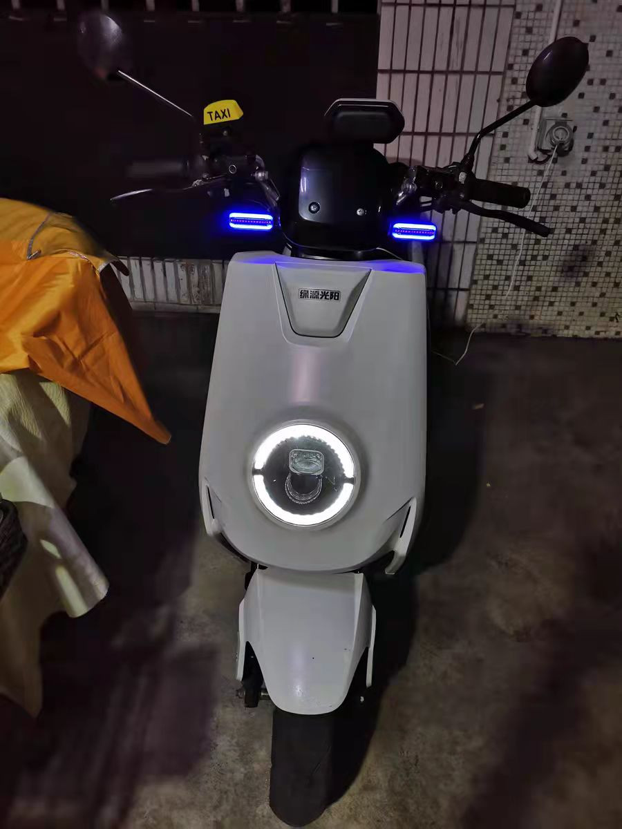 适用台铃009小牛电动车改装led灯流水转向灯12v高亮日行灯转弯灯 日行