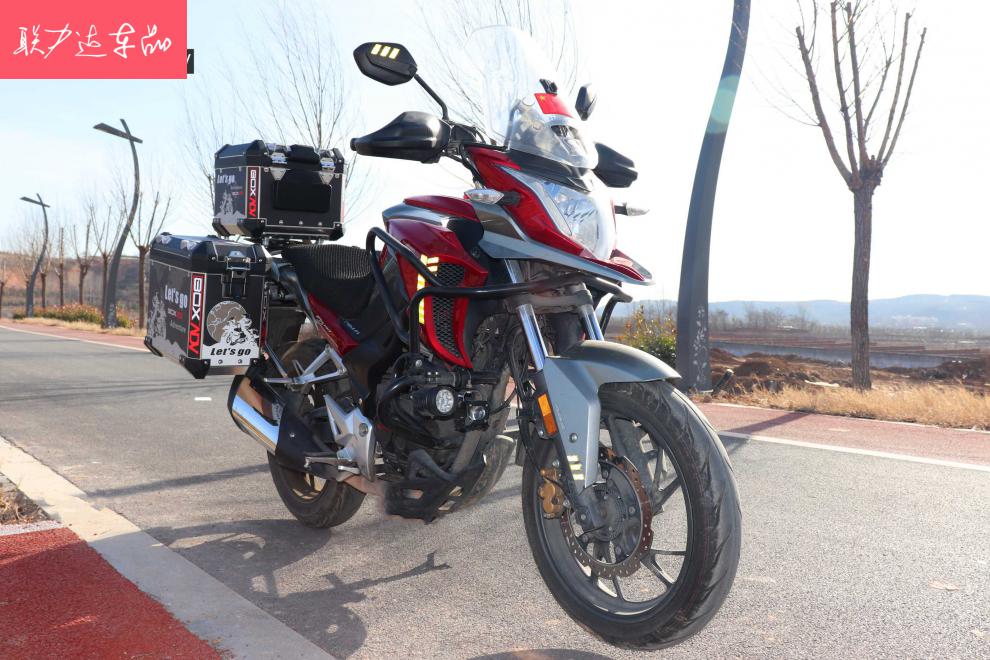 适用五羊本田猛鸷cb190x战鹰新大洲本田cb190r铝合金边箱尾箱三箱黑色